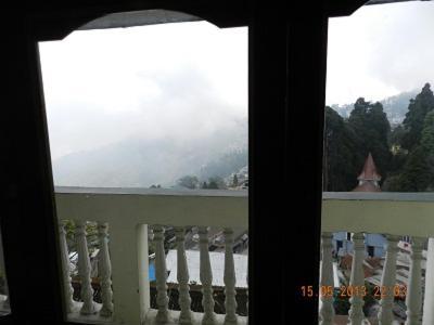 Hotel Central View - Darjeeling Дарджилинг Экстерьер фото